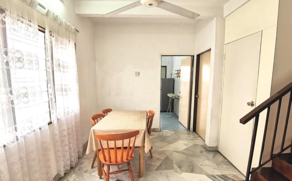 Rumah percutian Cheerful 4-bedrooms Residents Ipoh